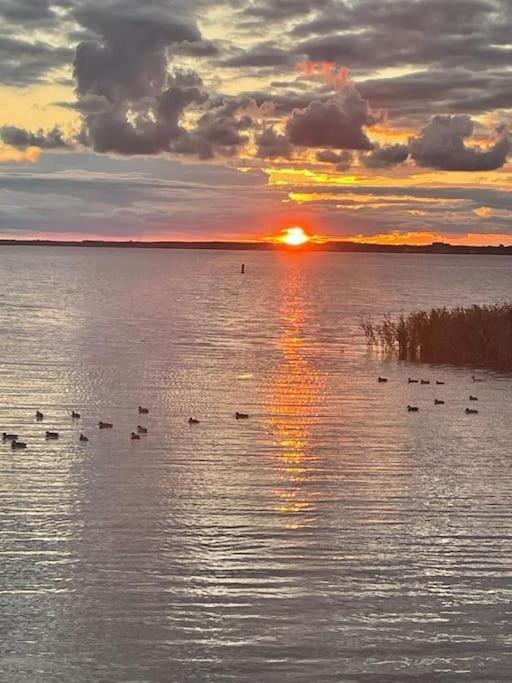 Tiny Beach House Heated And Airconditioned Wapnica  エクステリア 写真