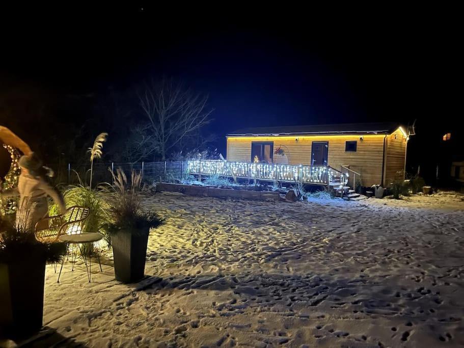 Tiny Beach House Heated And Airconditioned Wapnica  エクステリア 写真