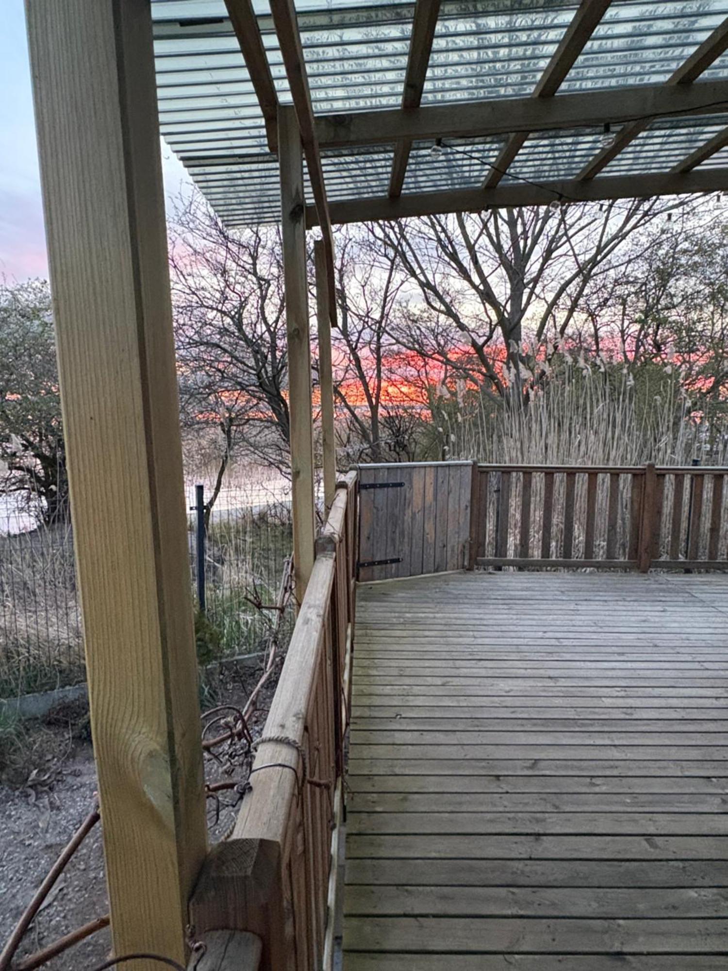 Tiny Beach House Heated And Airconditioned Wapnica  エクステリア 写真